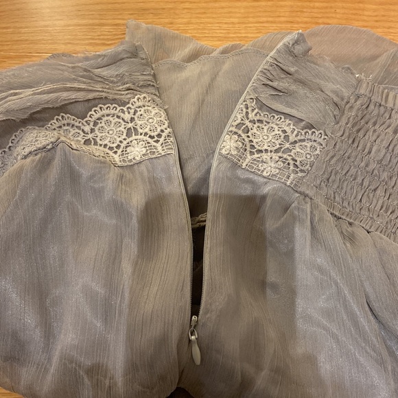 Dress - Picture 5 of 8